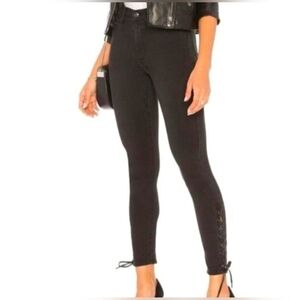 NWT Black Orchid Los Angeles Lace Down High Rise Color Black & Gray